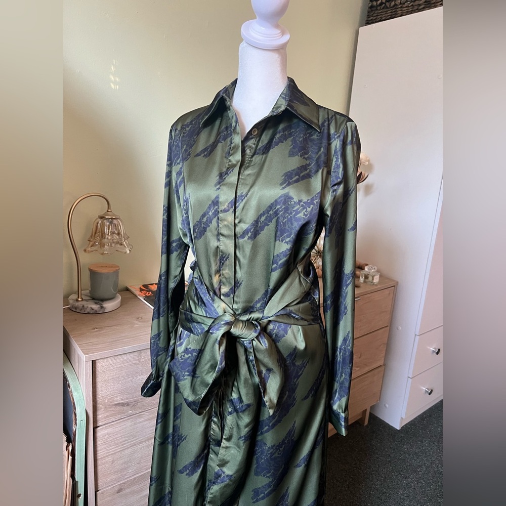 Forest Green & Black Houndstooth Button Down Multi-Way Wrap Satin Maxi Dress S - Picture 11 of 16